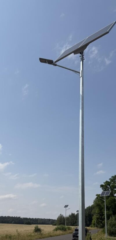 nowostawy-lampa-solarna-1